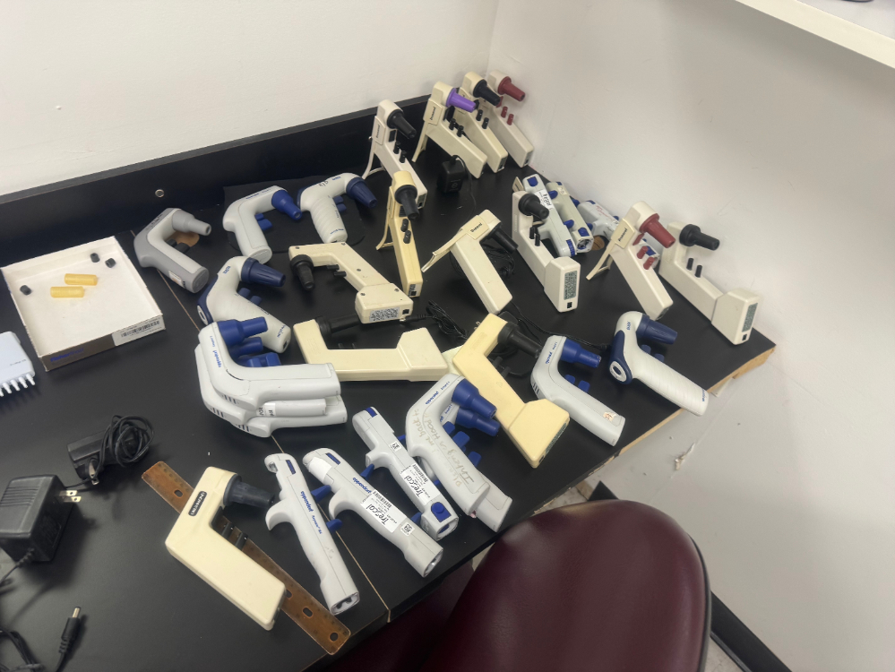 Image of Pipet Controllers